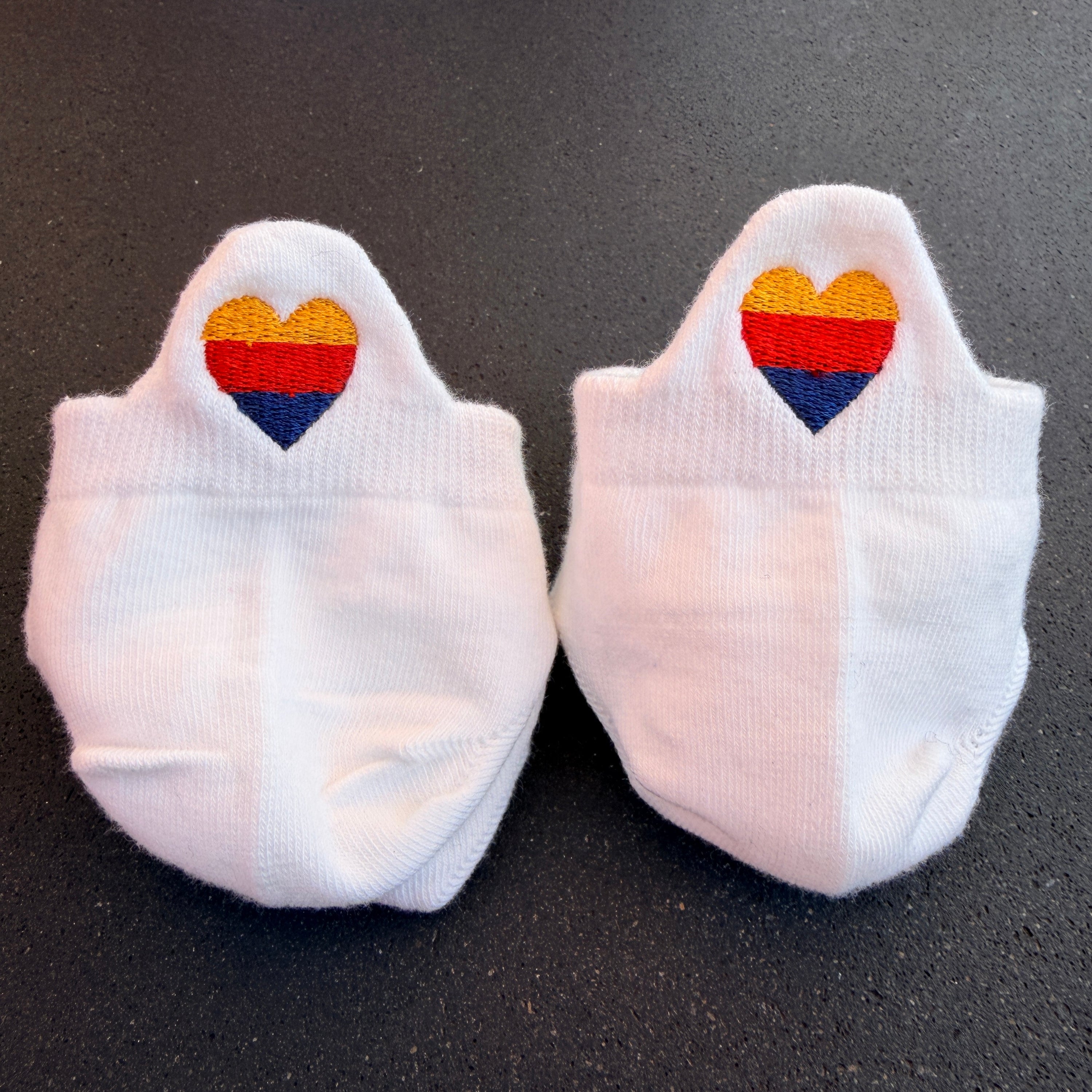Sneaker-Socken - Friesenherz 💙 & 💛❤️💙